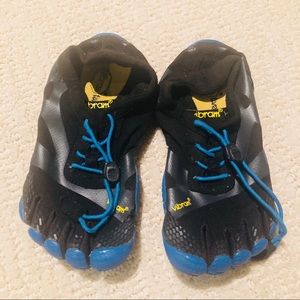Vibram kids 5fingers water shoes